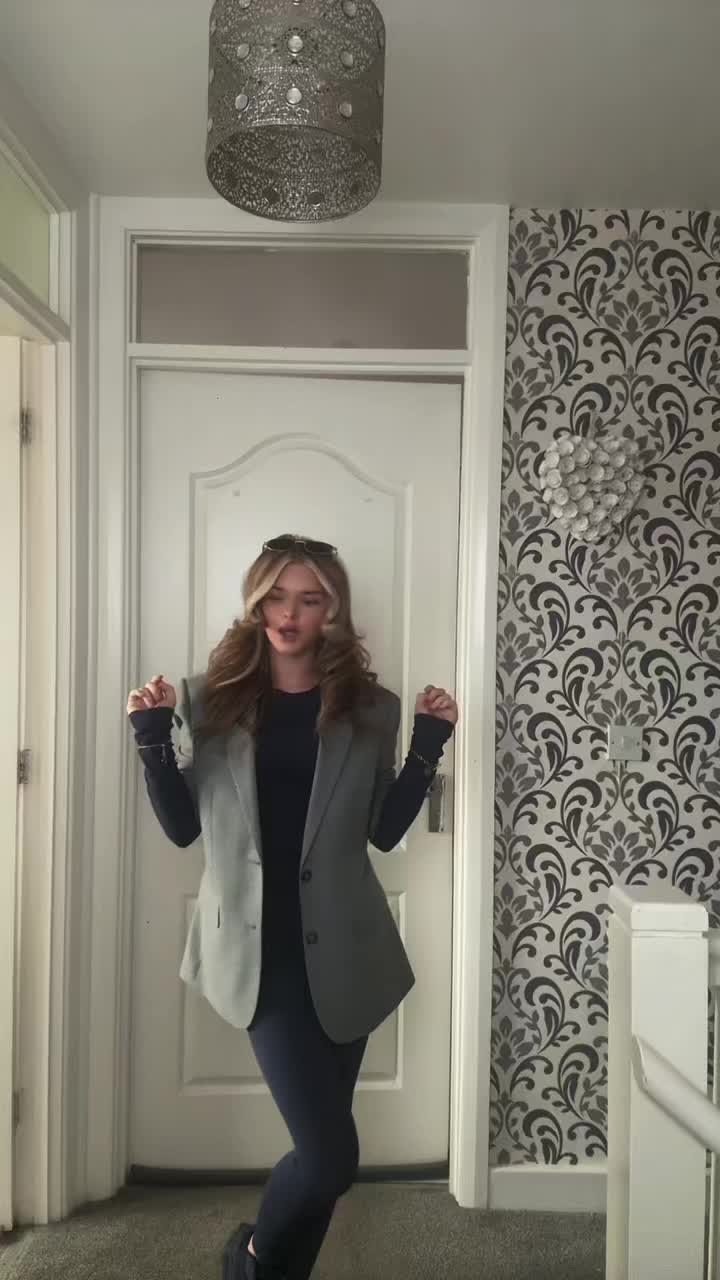 @marikacostello