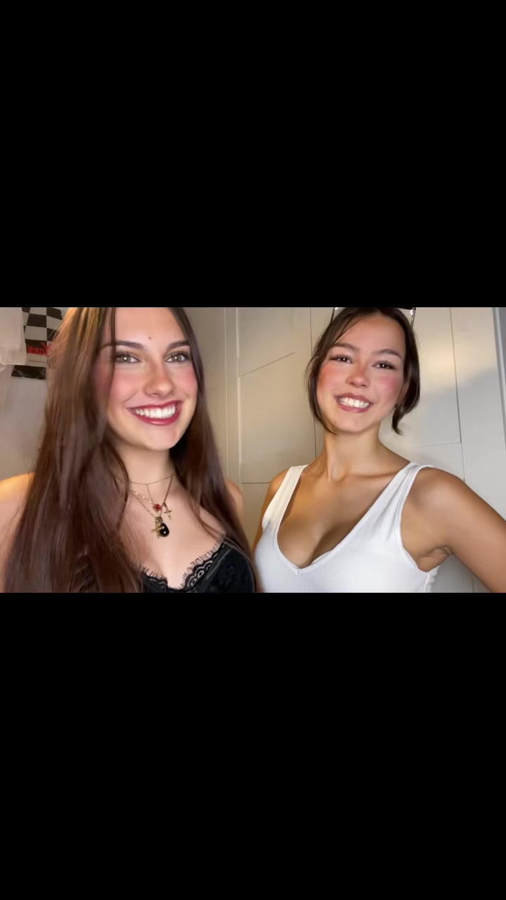 @elena⁷