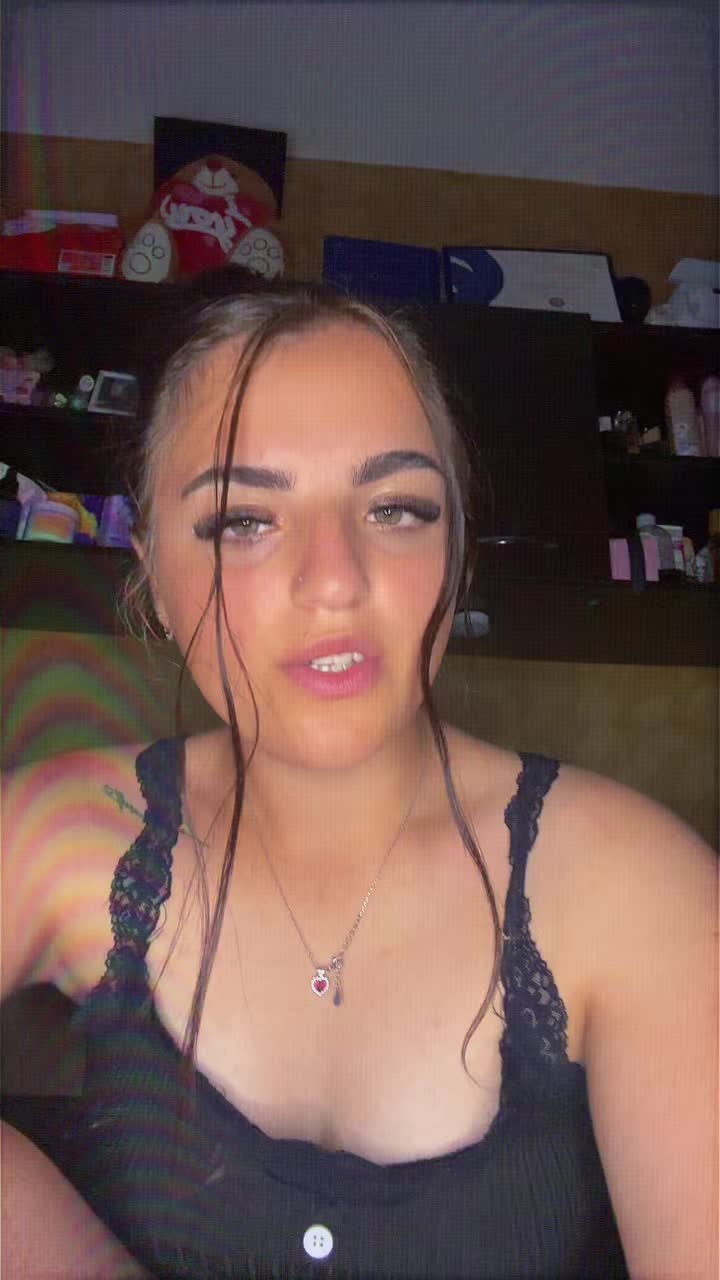 @Ionela✨