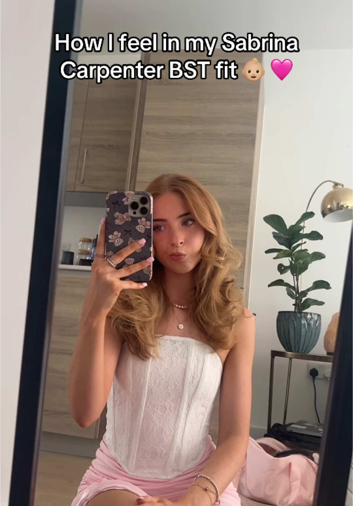 @Emily Sylvia ⛸️💞