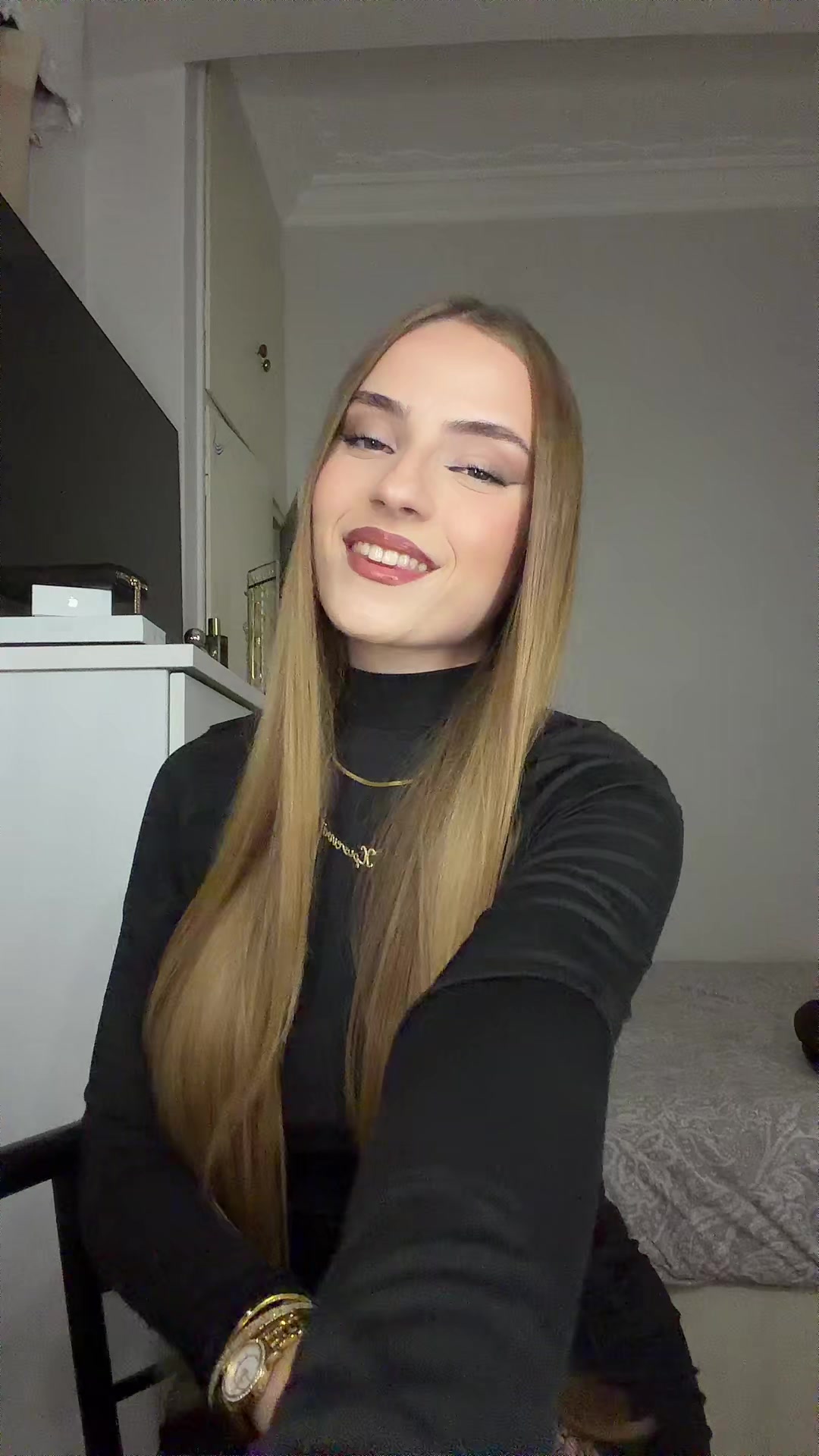 @𝘅