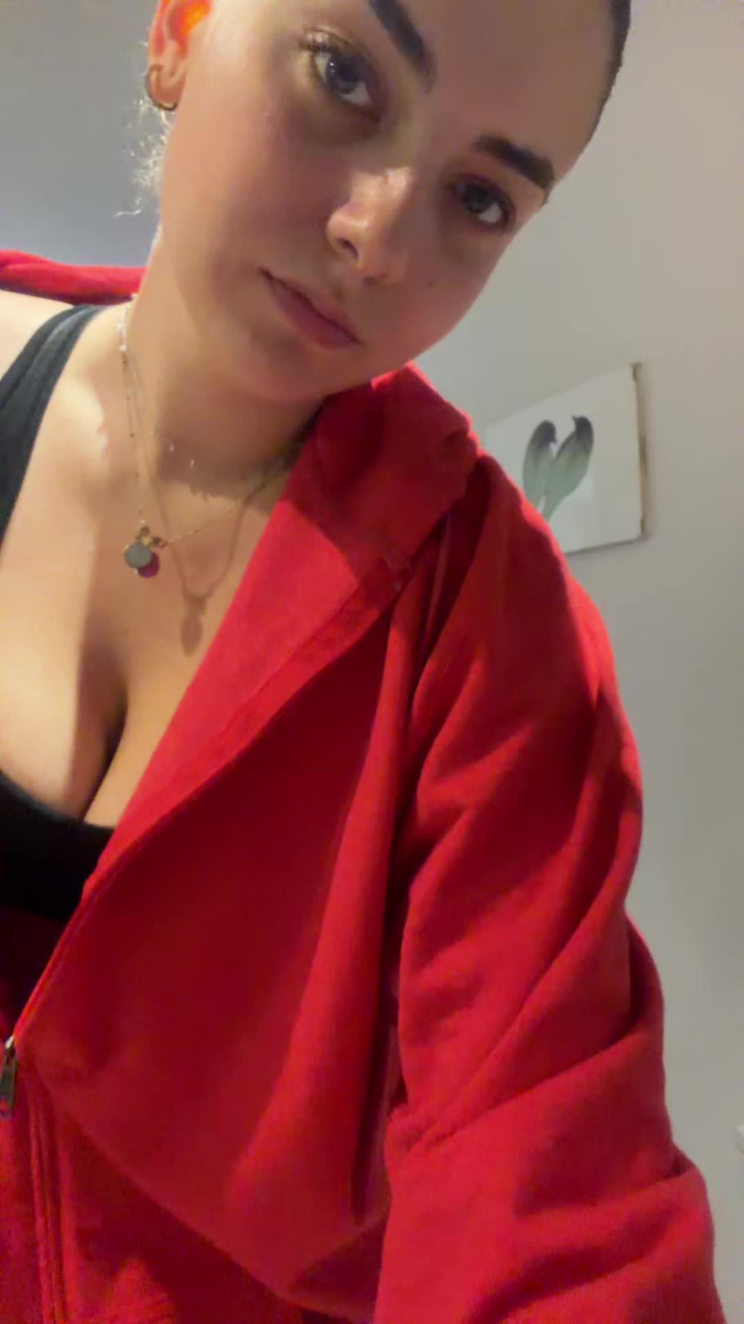 @Fiorella🍒🐆🎱