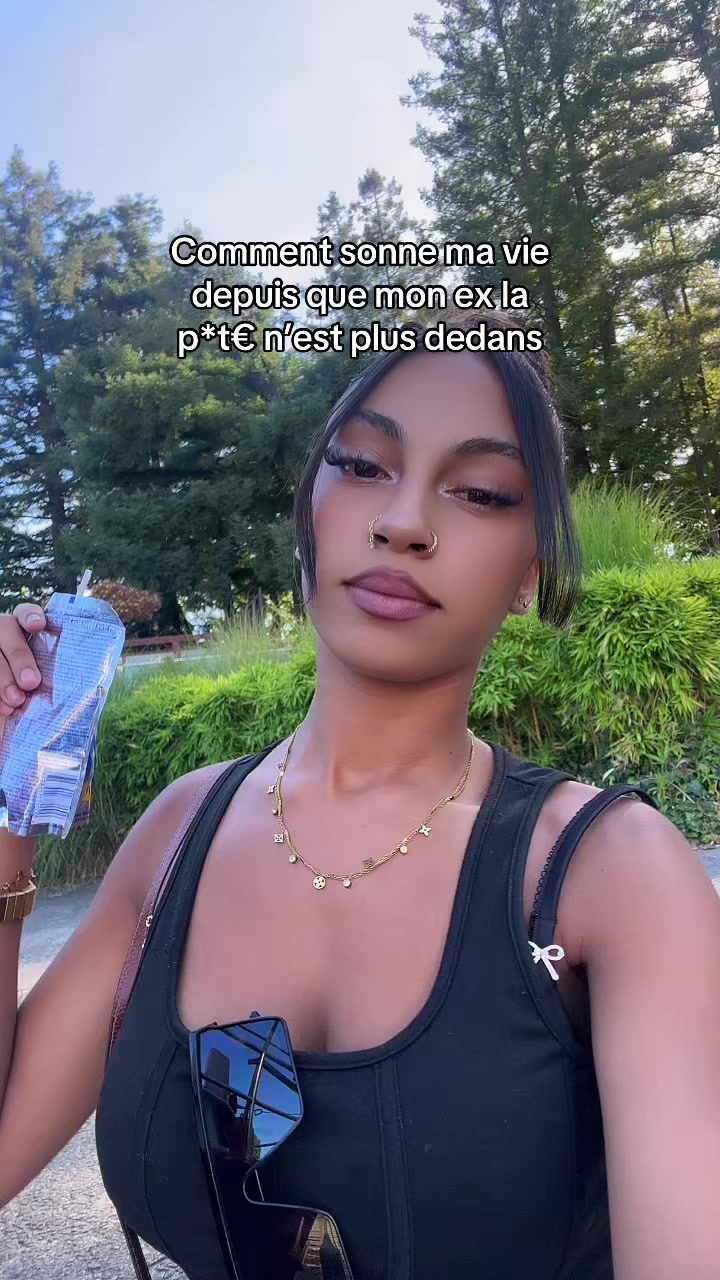 @B🫦