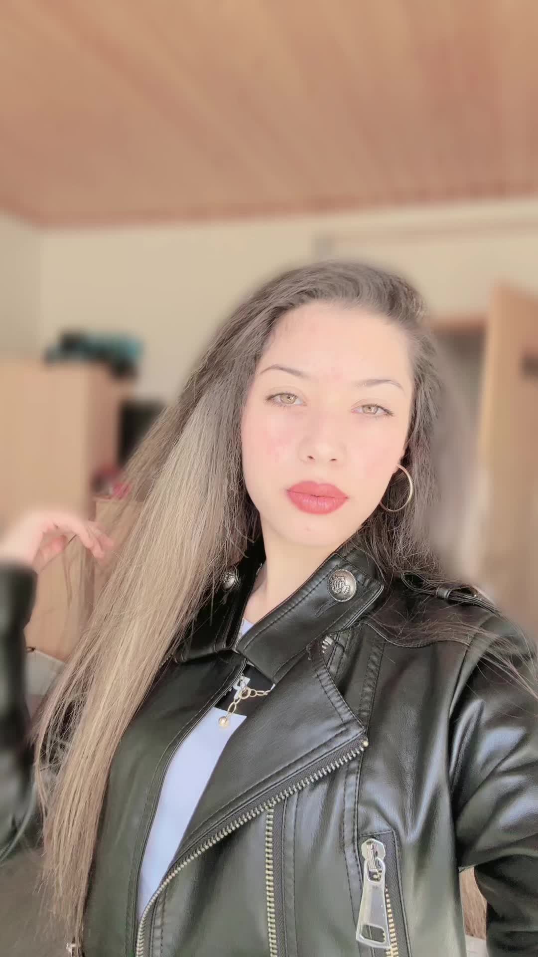 @๐๐ฅ๐