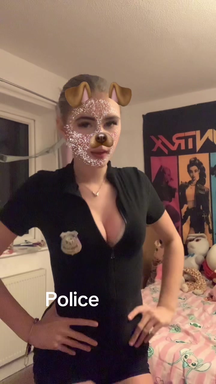 @poppypope1
