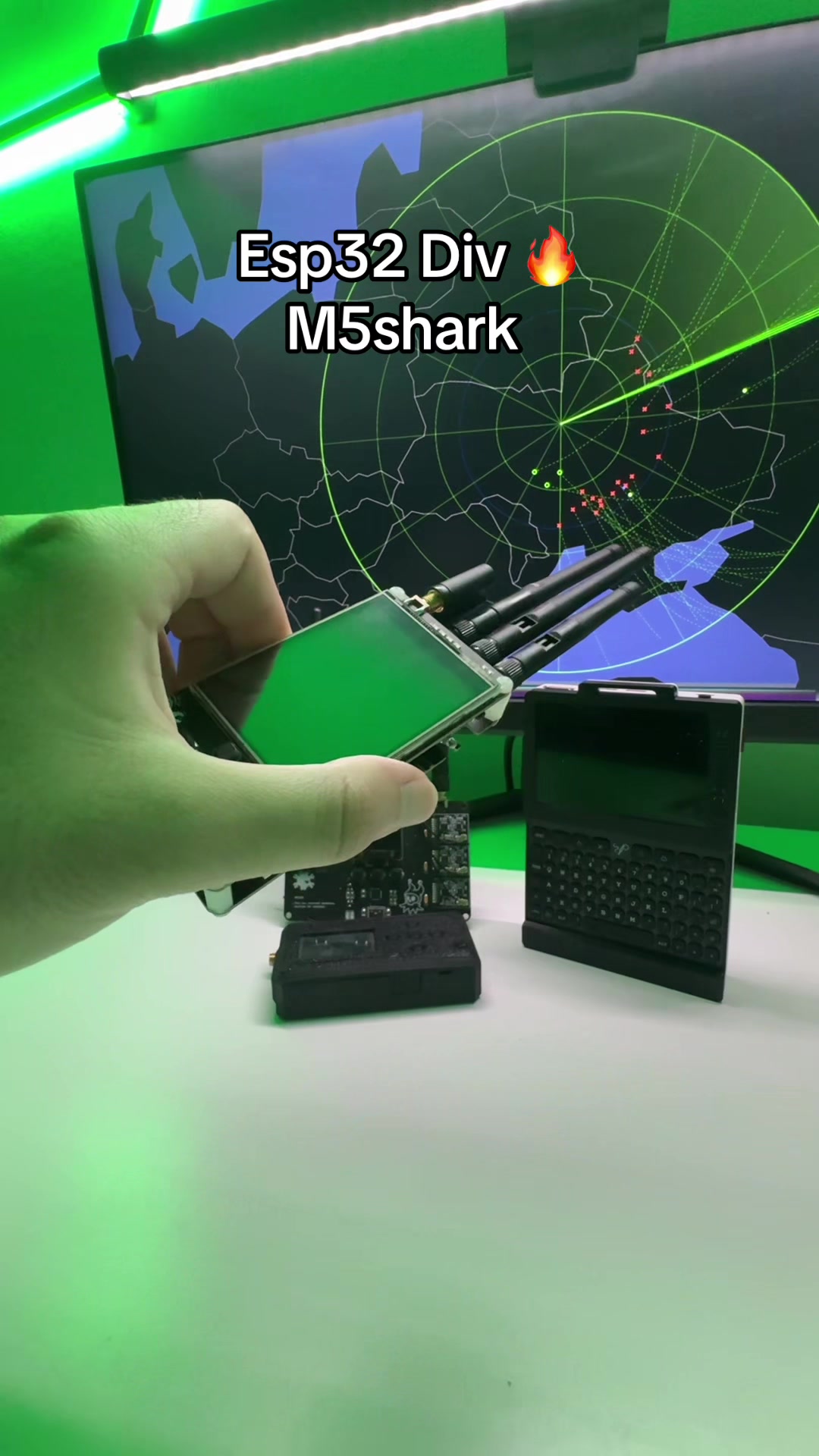 @M5 Shark