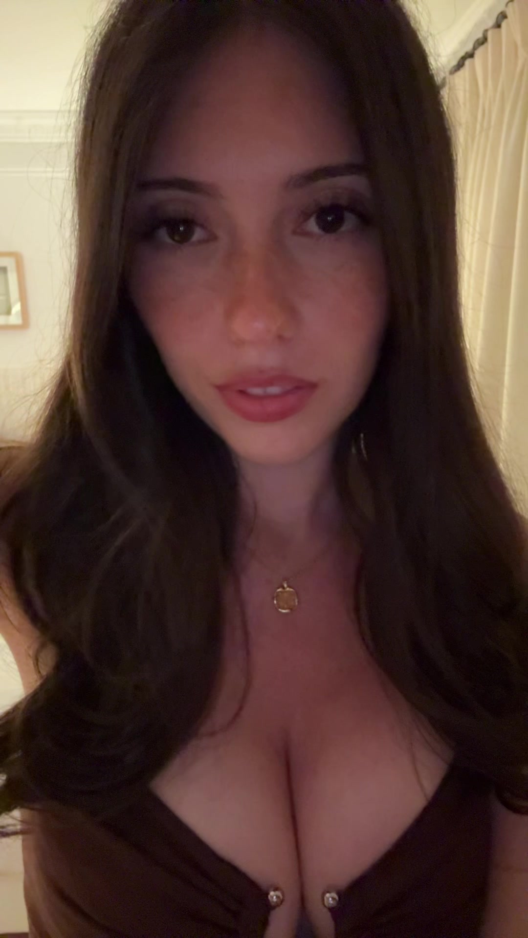 @veronica