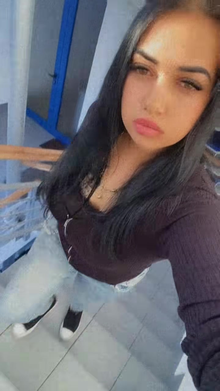 @Cristina 👑