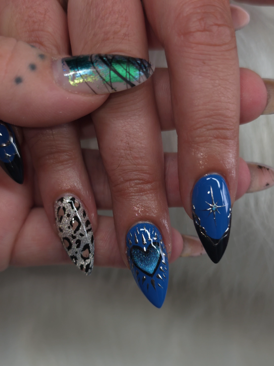 @Sammii Lou Nails ๐ฆ