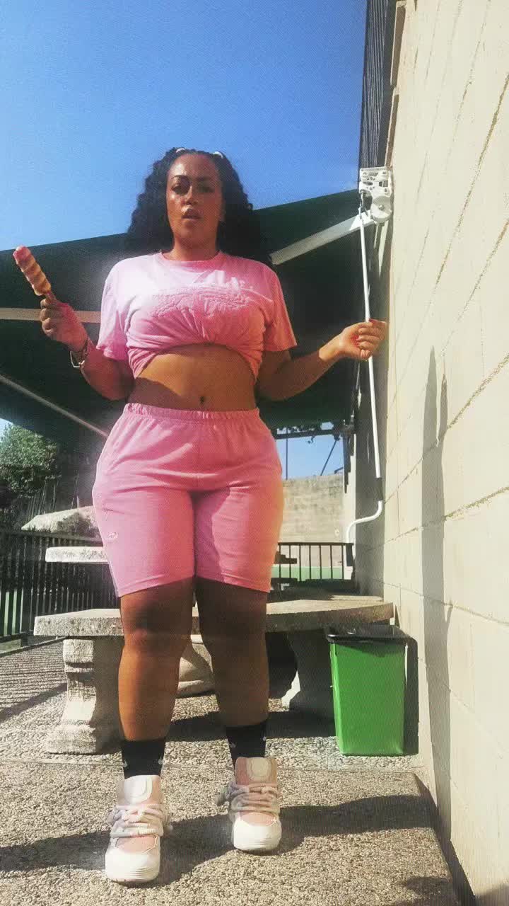 @LuxuryModa