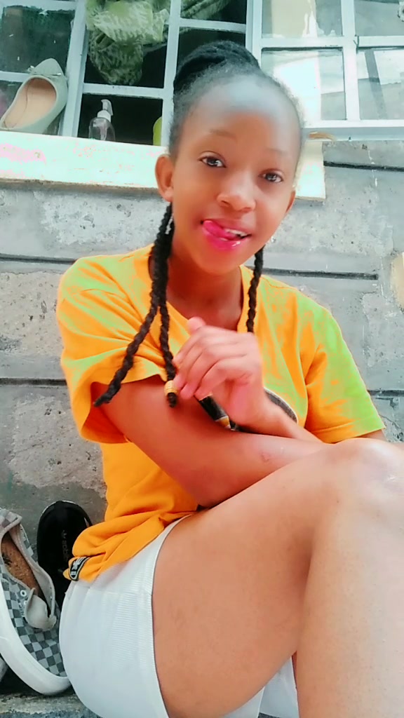 @shii🦋fineapple