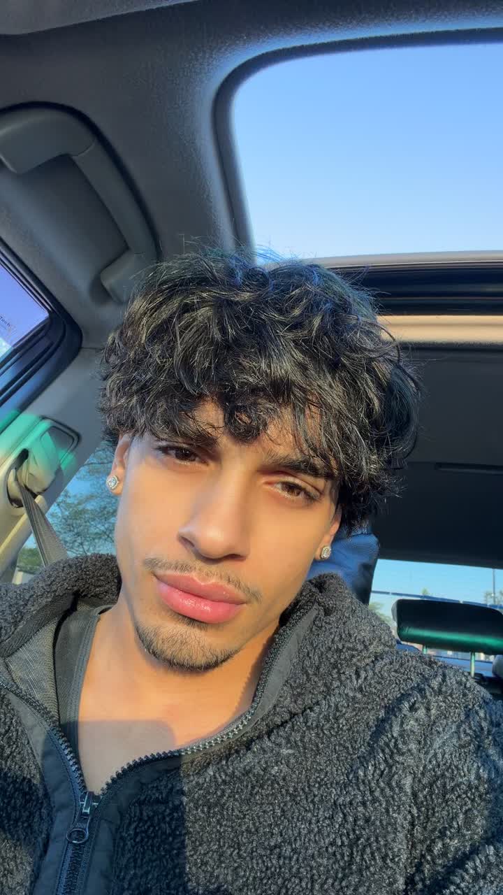 @Ja4️⃣