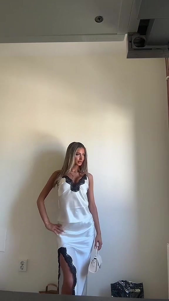 @Aya