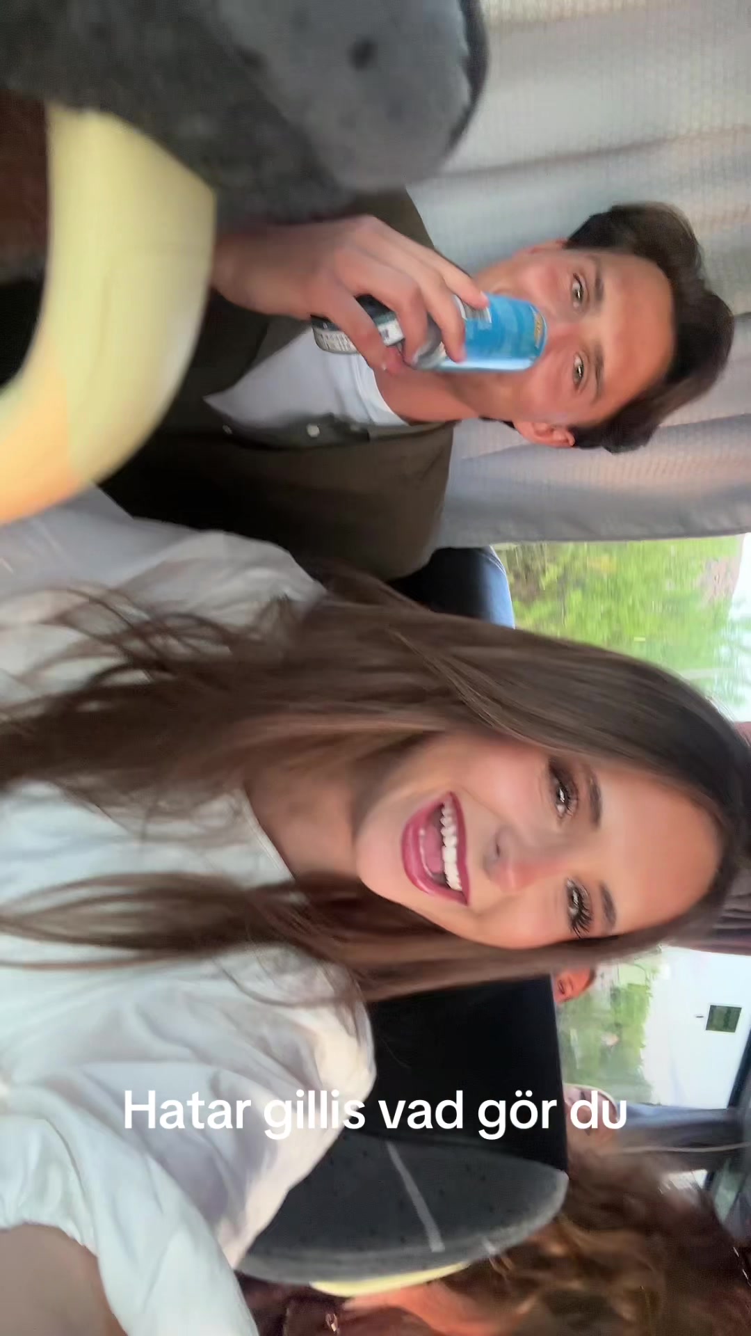 @juliaandreasonn