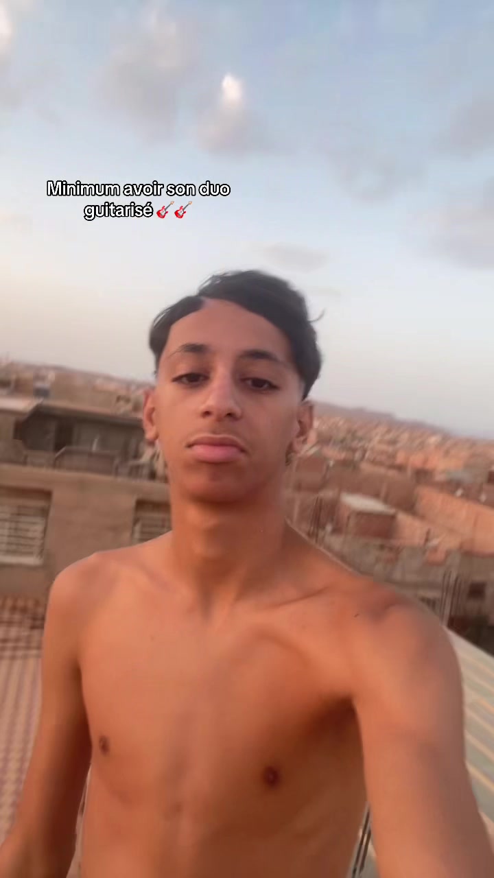 @7sietee_