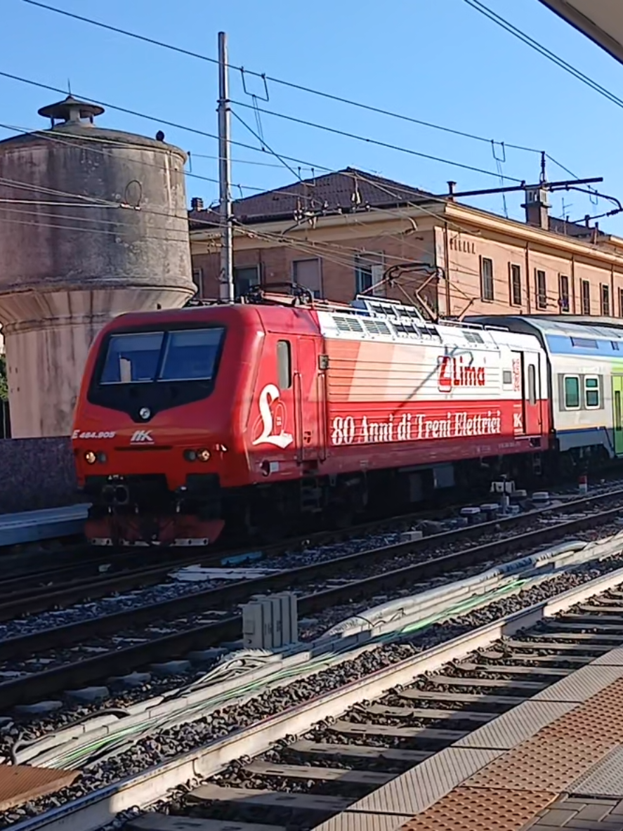 @Italian_trains