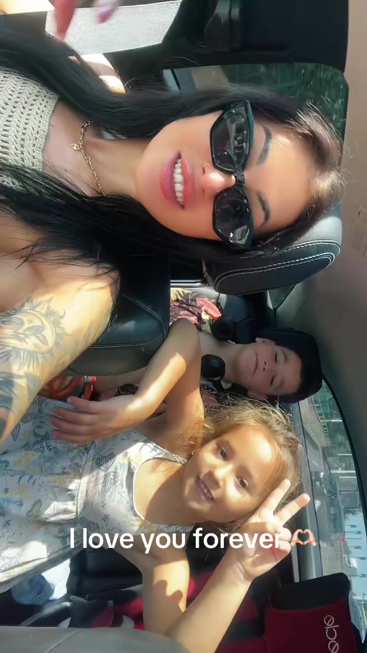 @🖤Valentina 🦂