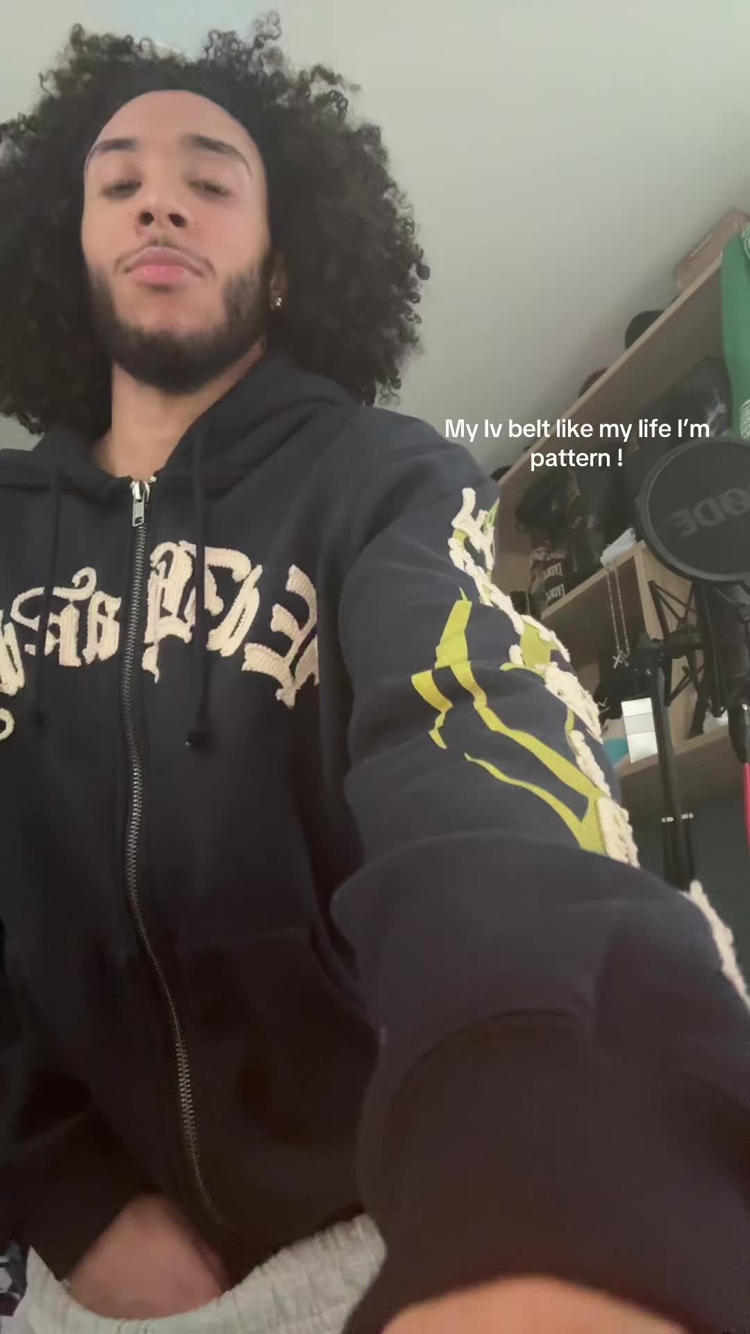 @shyracksss
