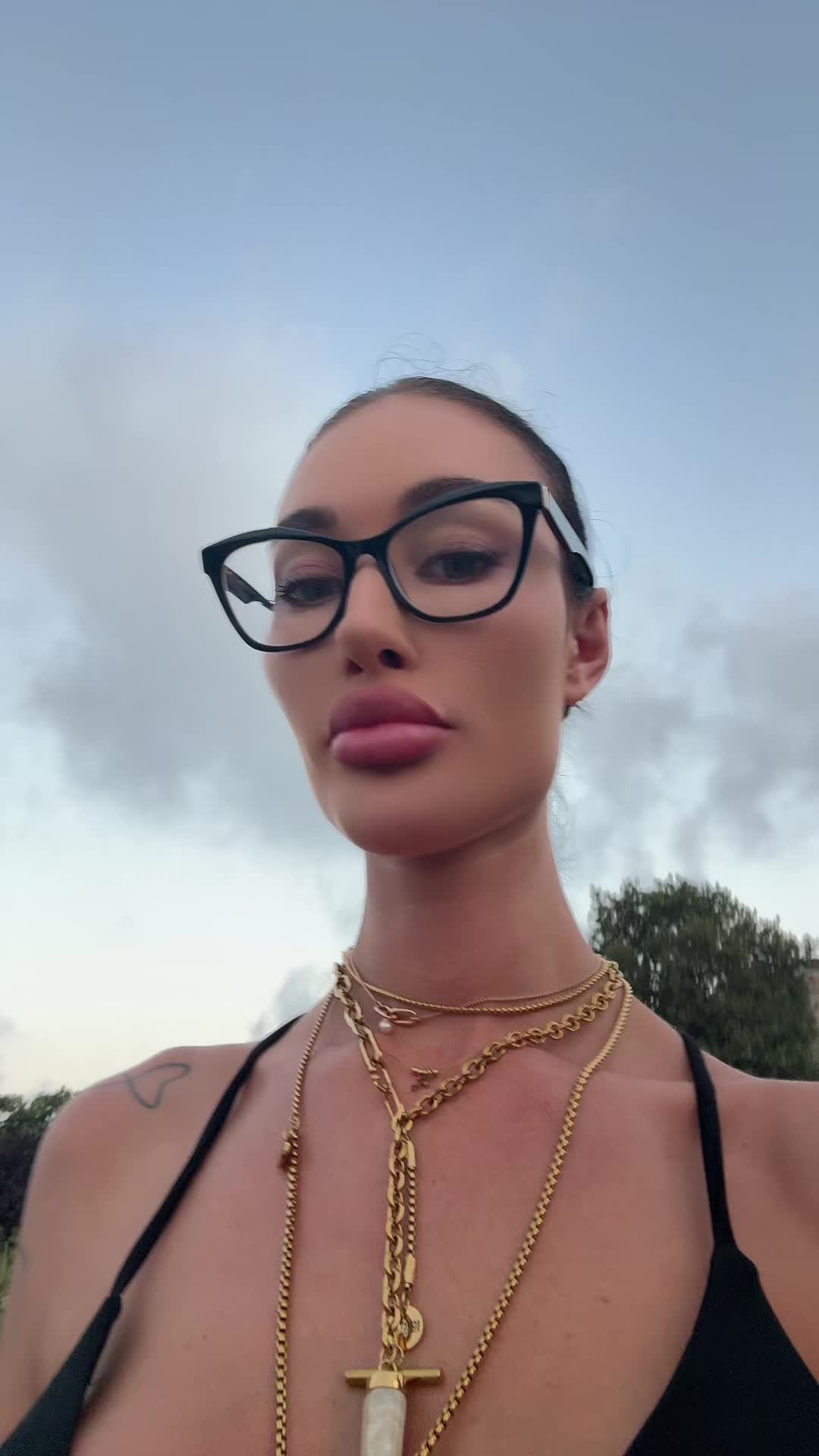 @maikavi1