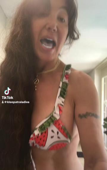 @kleopatraladiva