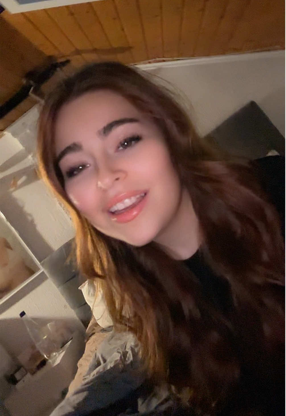 @𝐄𝐋𝐋𝐘