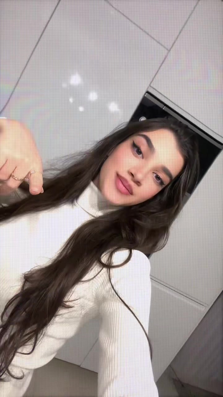 @𝒮amanta🇦🇱