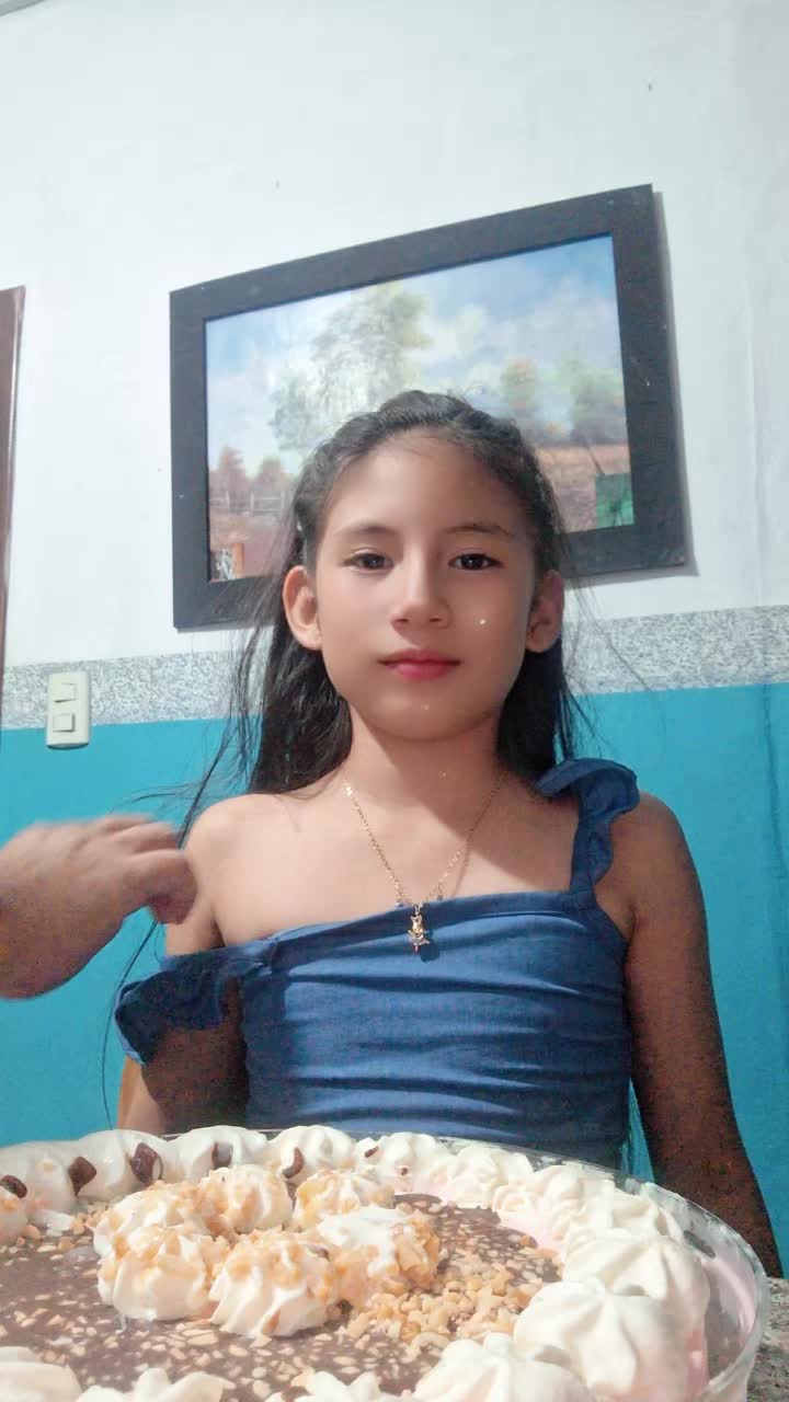 @Zully Salvador 🇪🇨