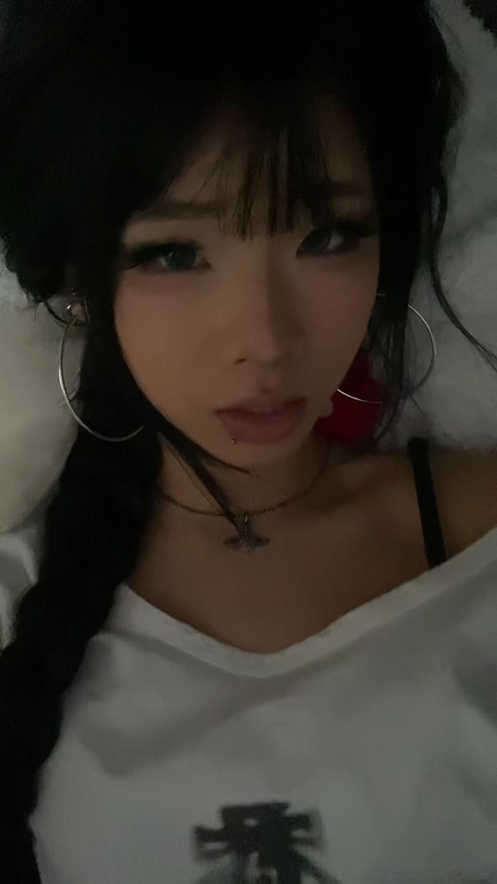 @yuqi