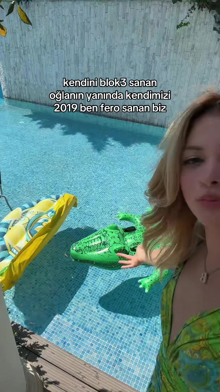@Asya Burcum