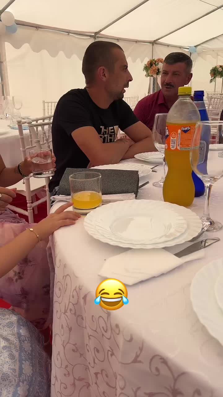 @Larisa Busioc