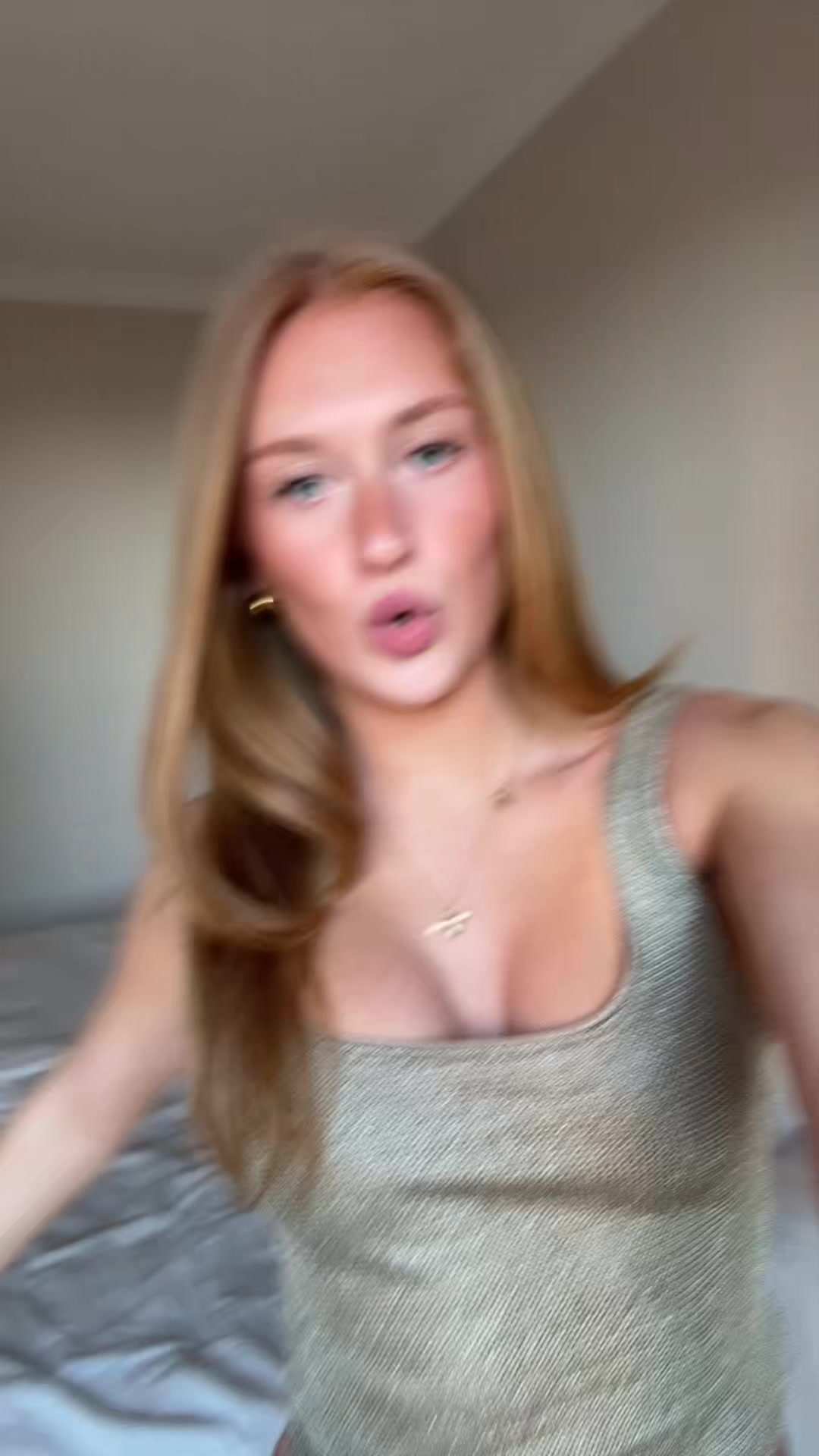 @PoppyWybrow