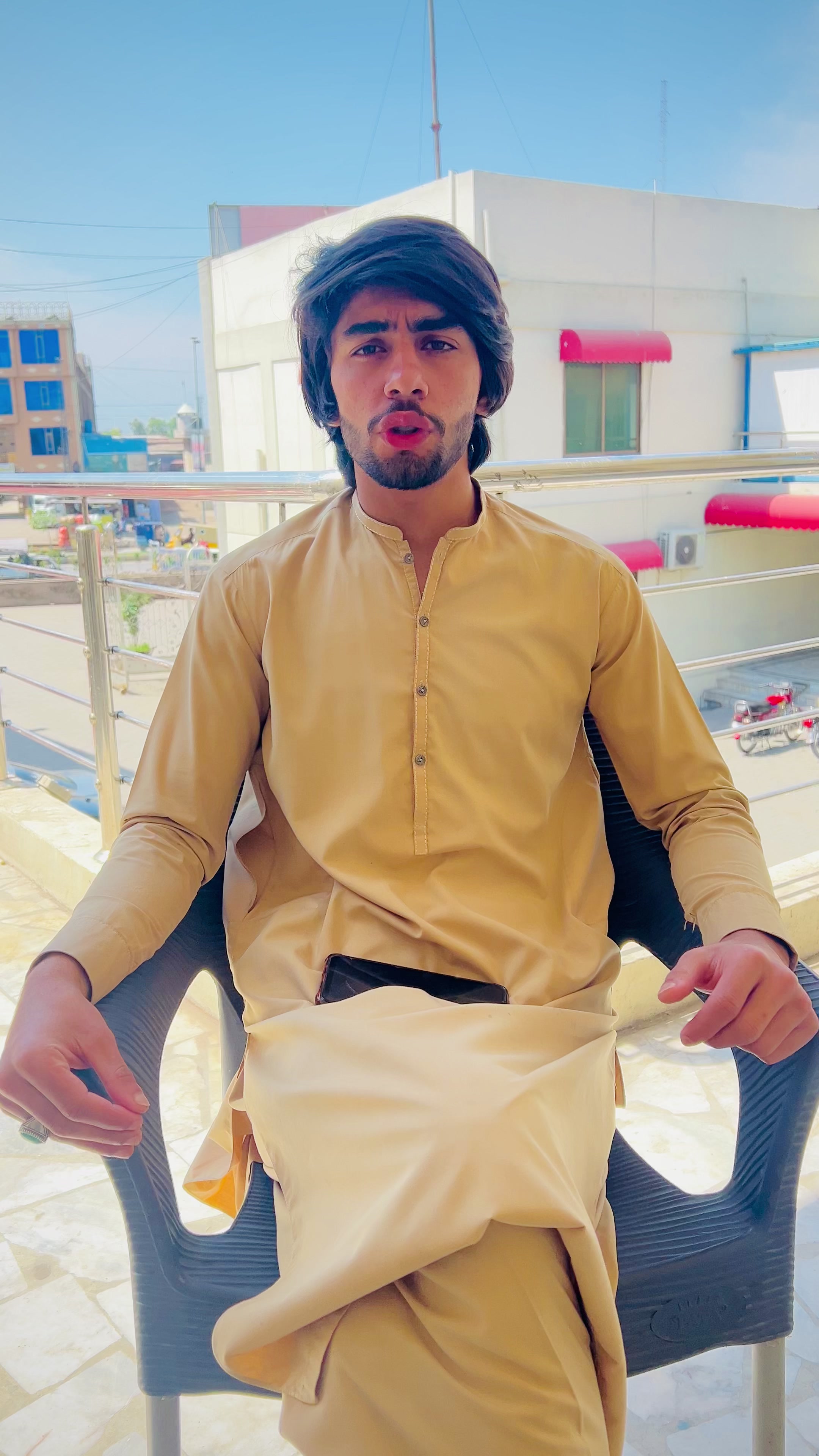 @AK👀khan👀