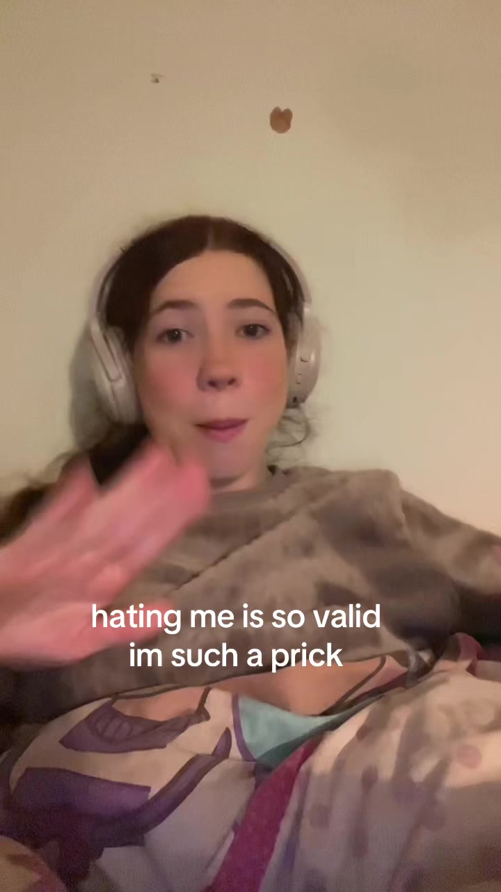 @🫡