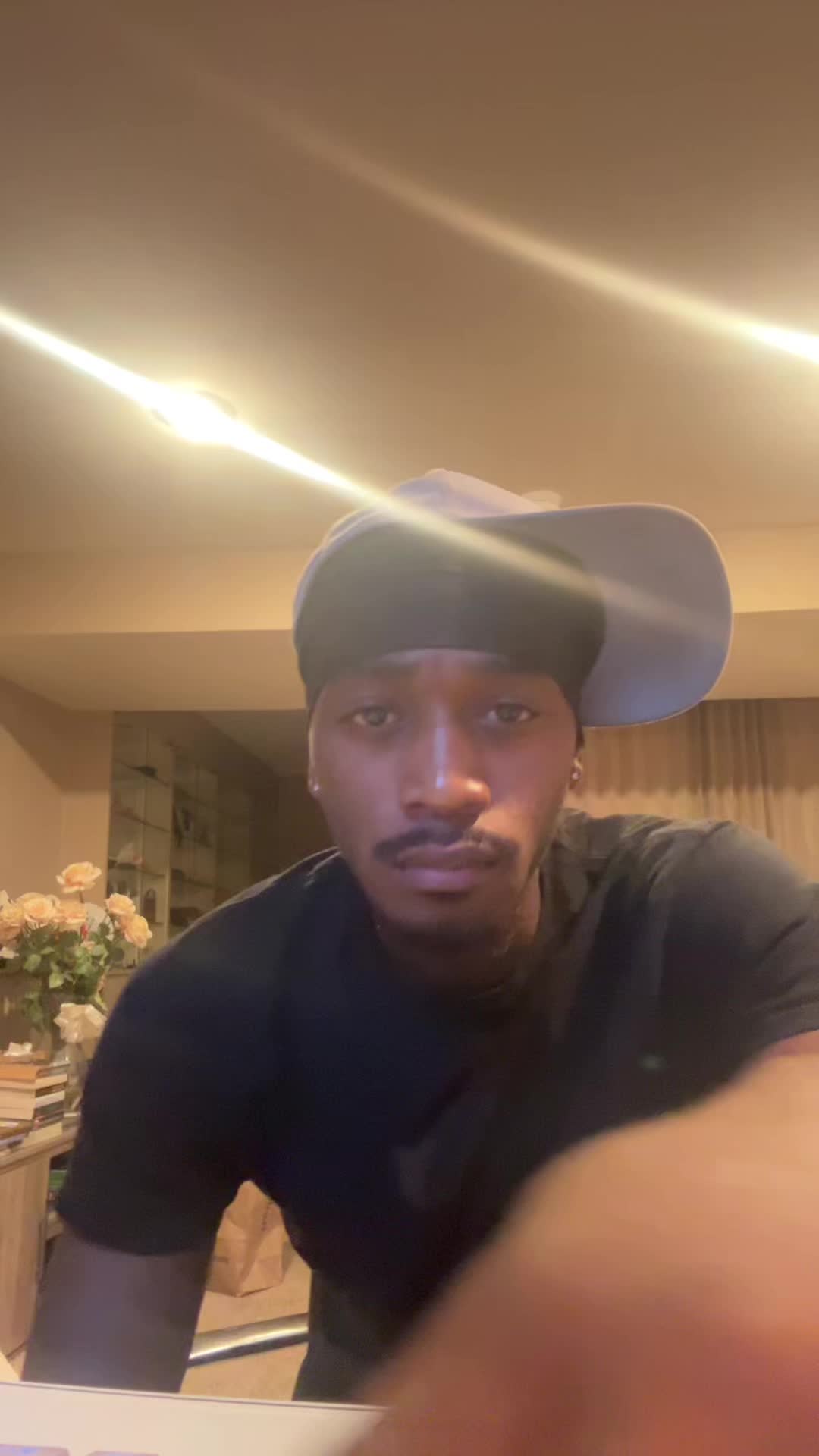 @JØ