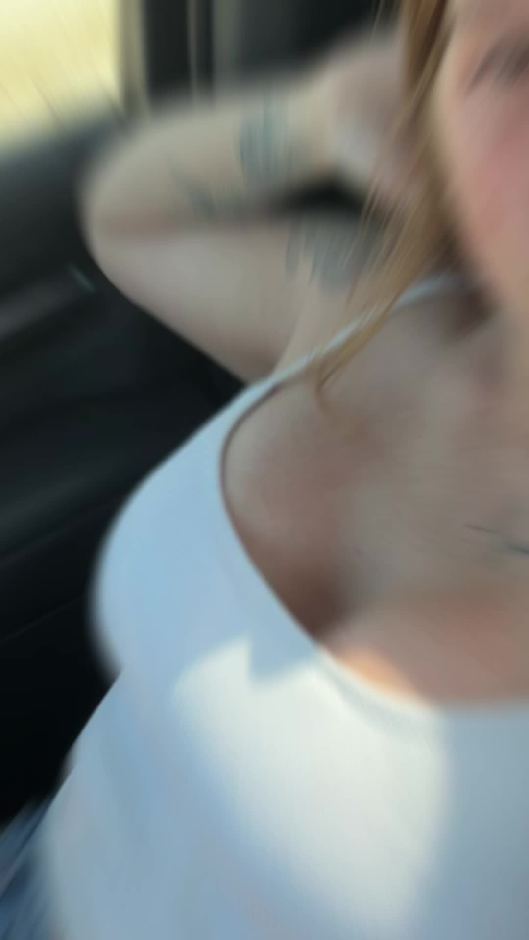@Tierradenay97