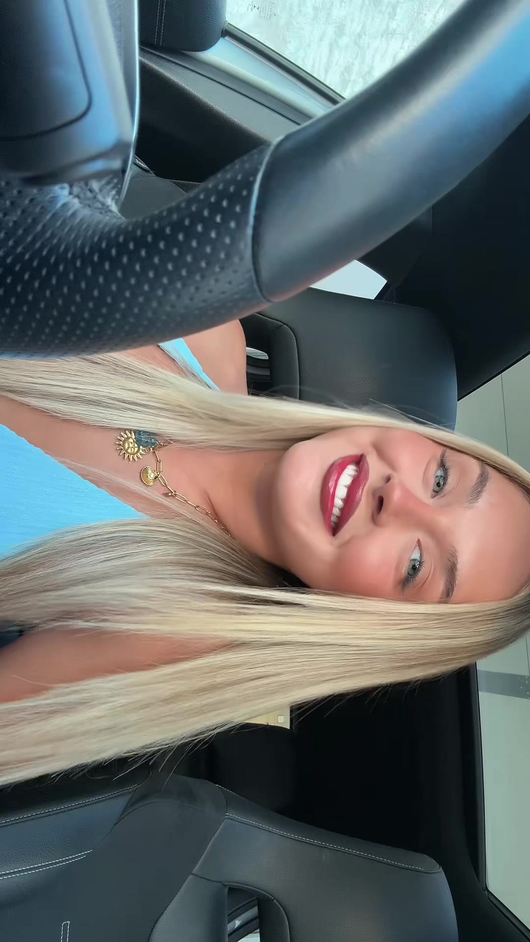 @Ana Méndez