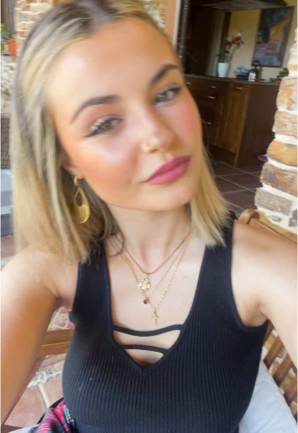 @👸🏼