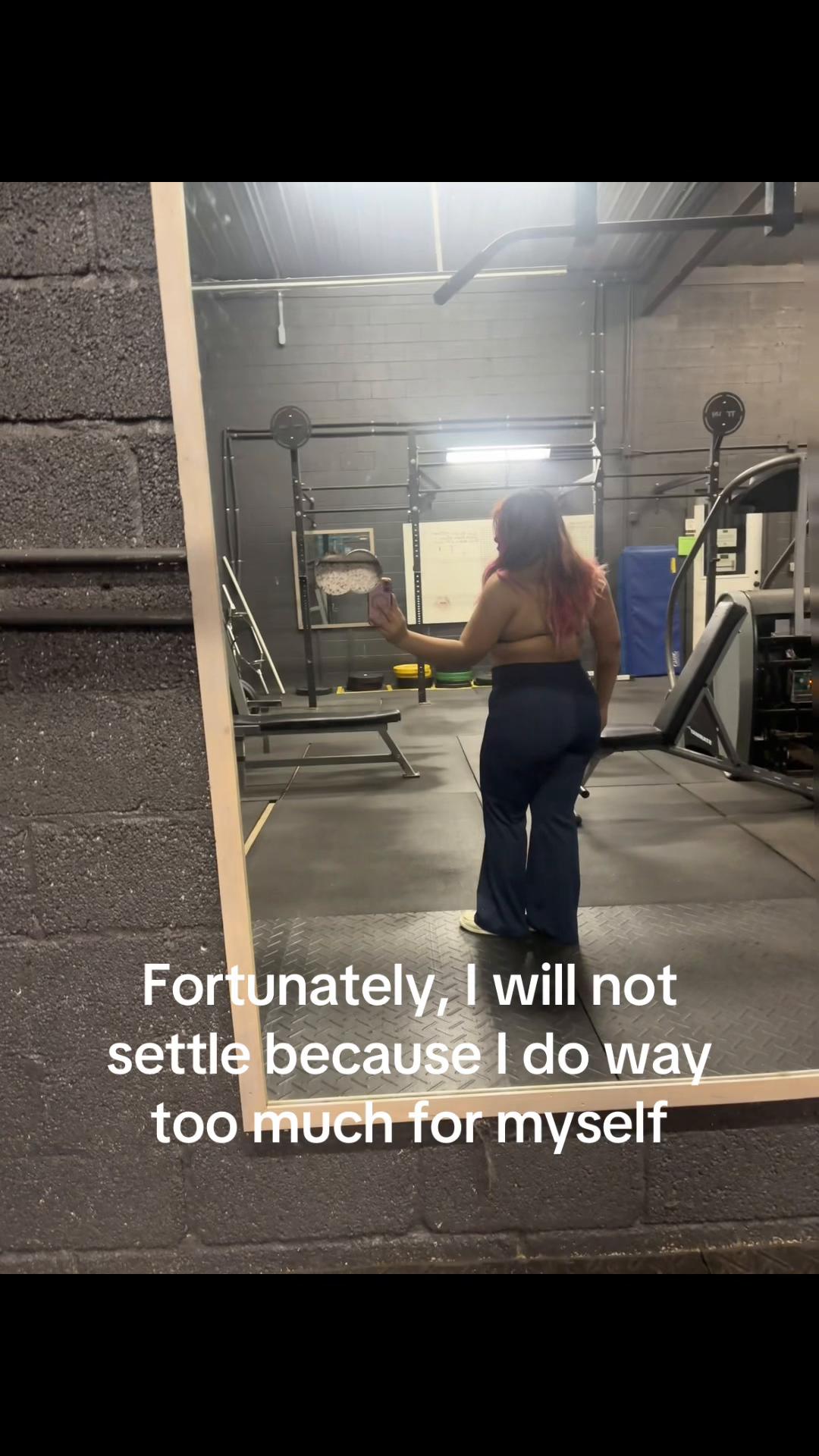 @Ashley Maga&ntilde;a