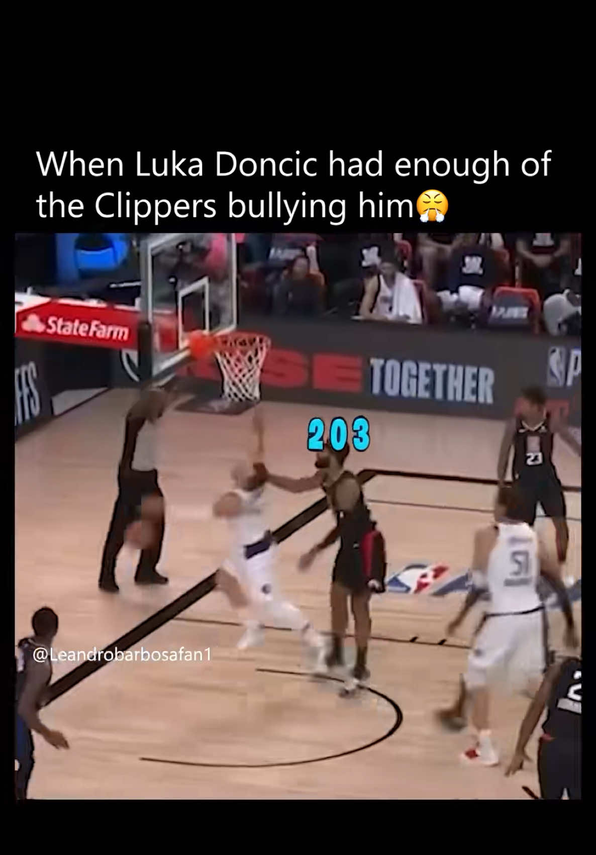 @DUNK | BASKETBALL