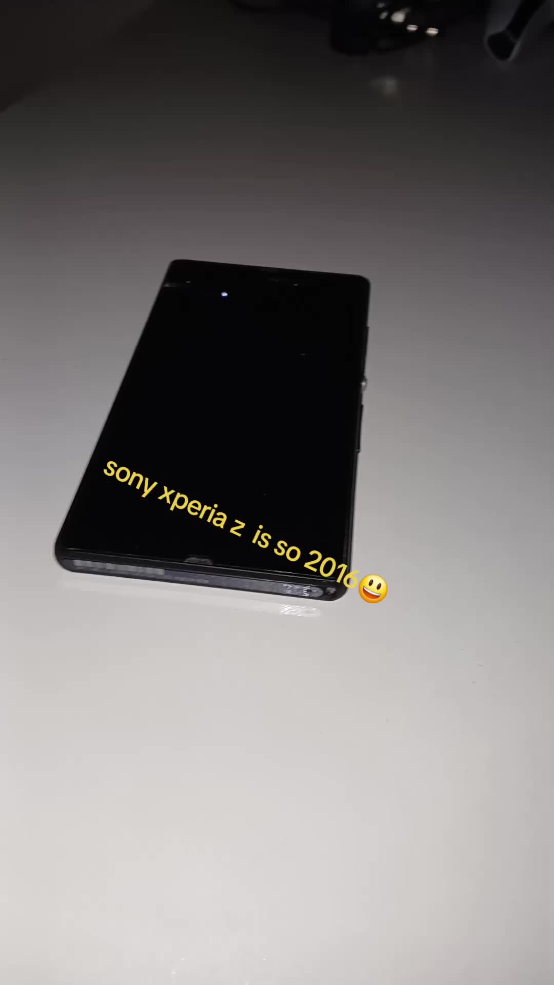@Xiaomi 12 is best to main