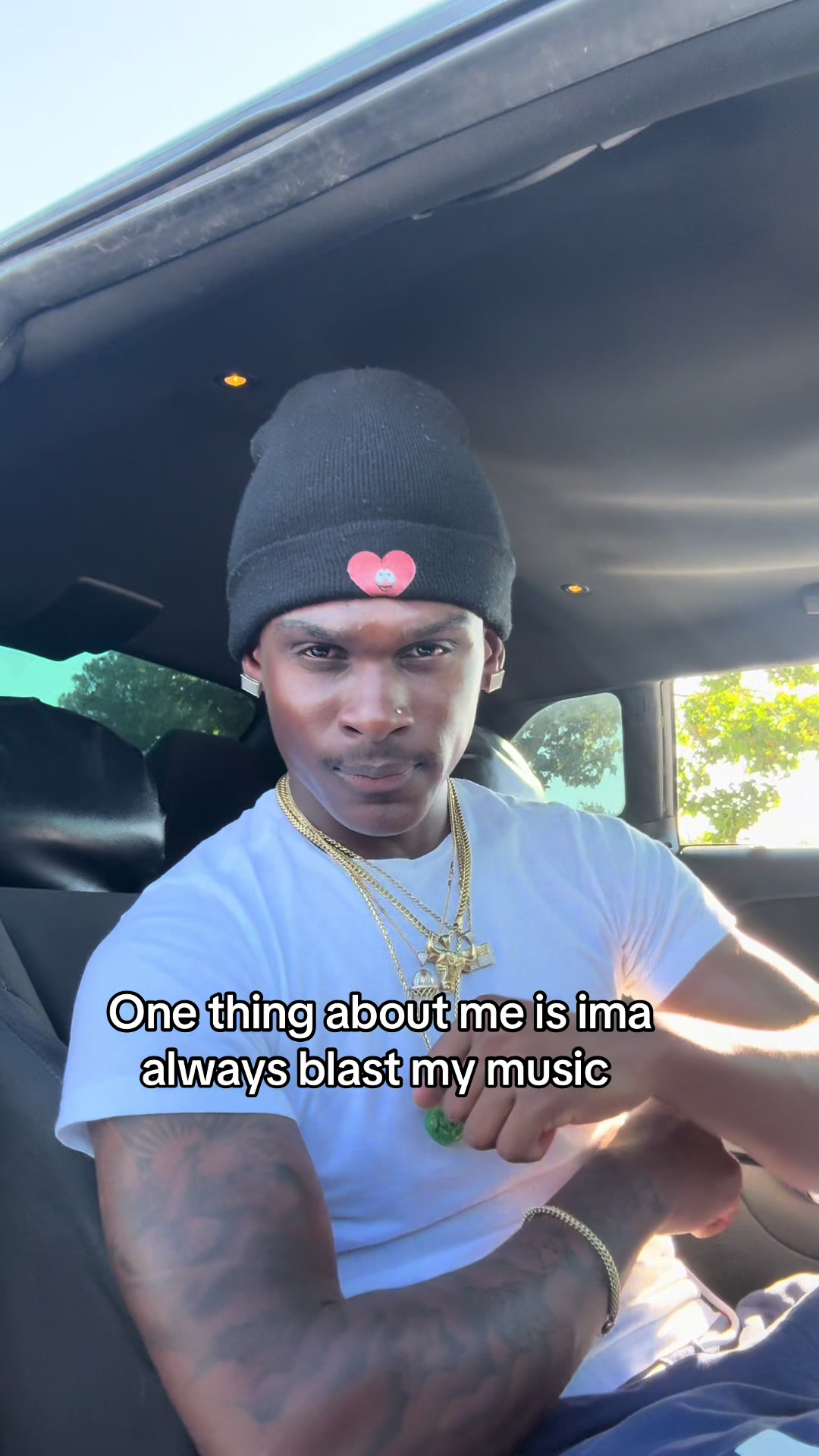 @Yrn J