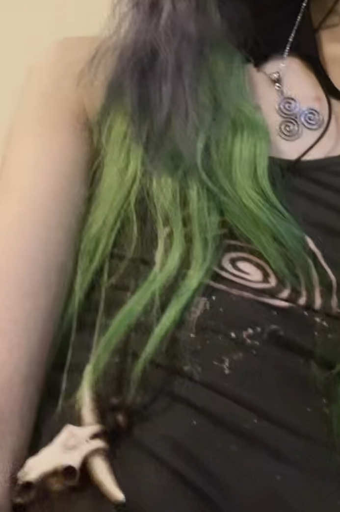 @derpy ☣︎