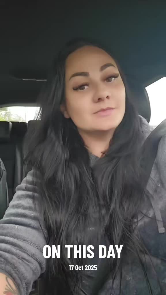 @Bosė😅
