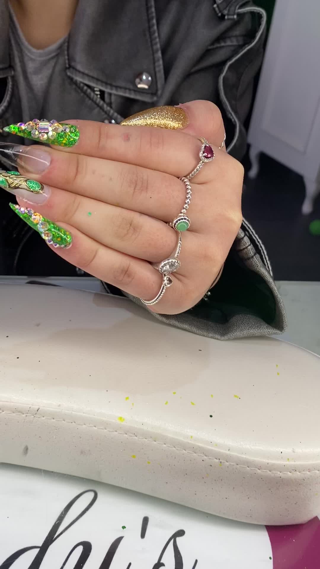 @Andy&rsquo;s nails uk