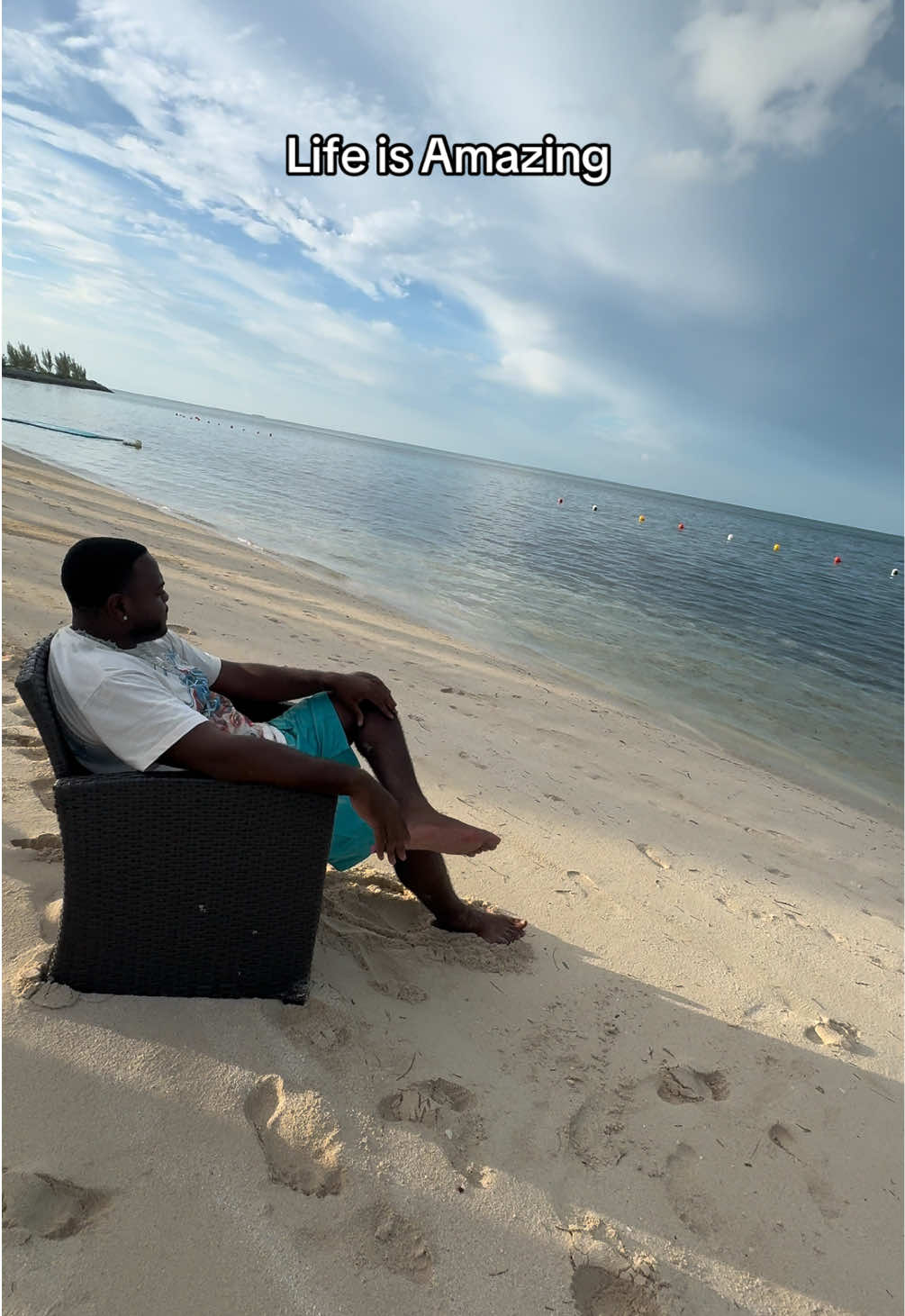 @Wavy Shad🏝🌊