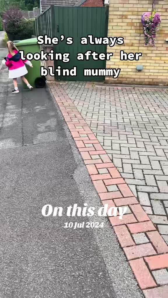 @StaceySanderson