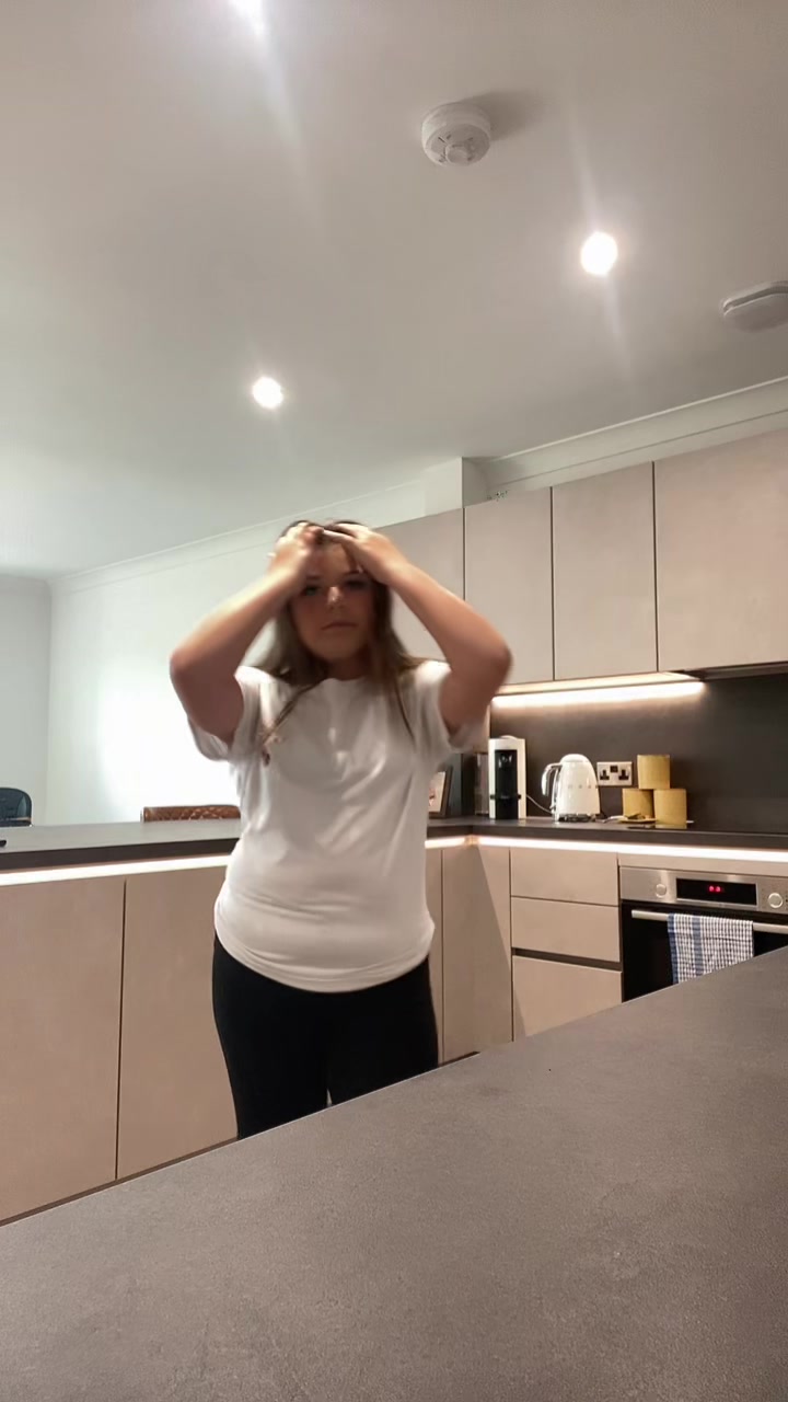 @FS🤪