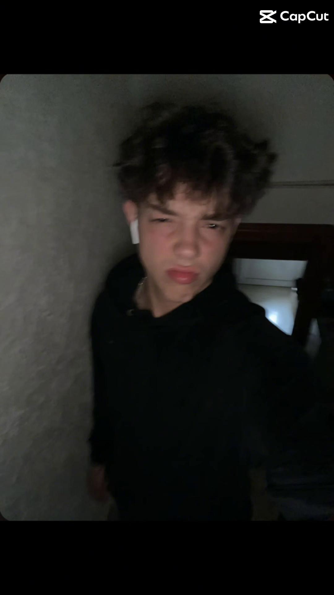@.jxstenzo