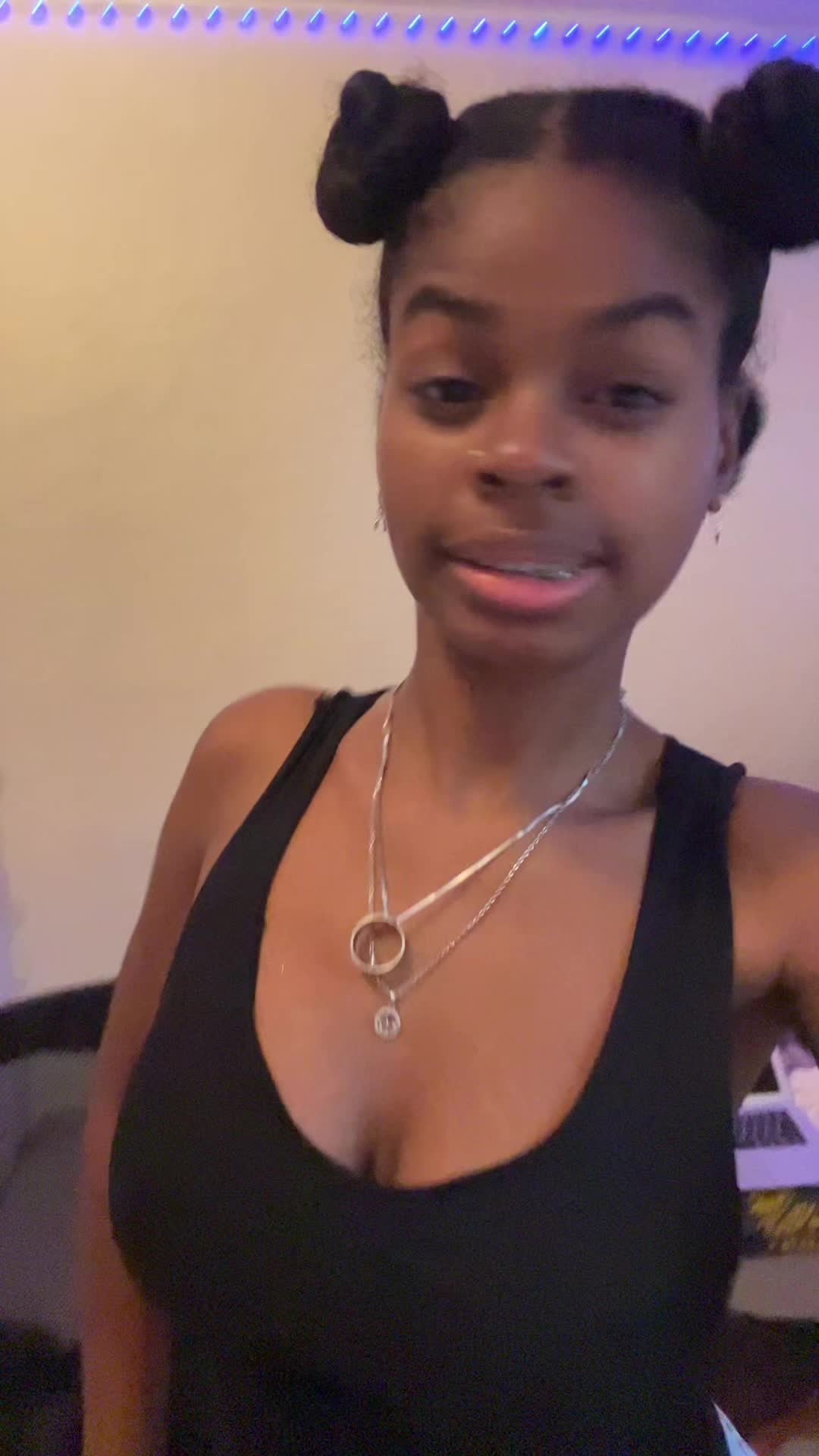 @2L๐
