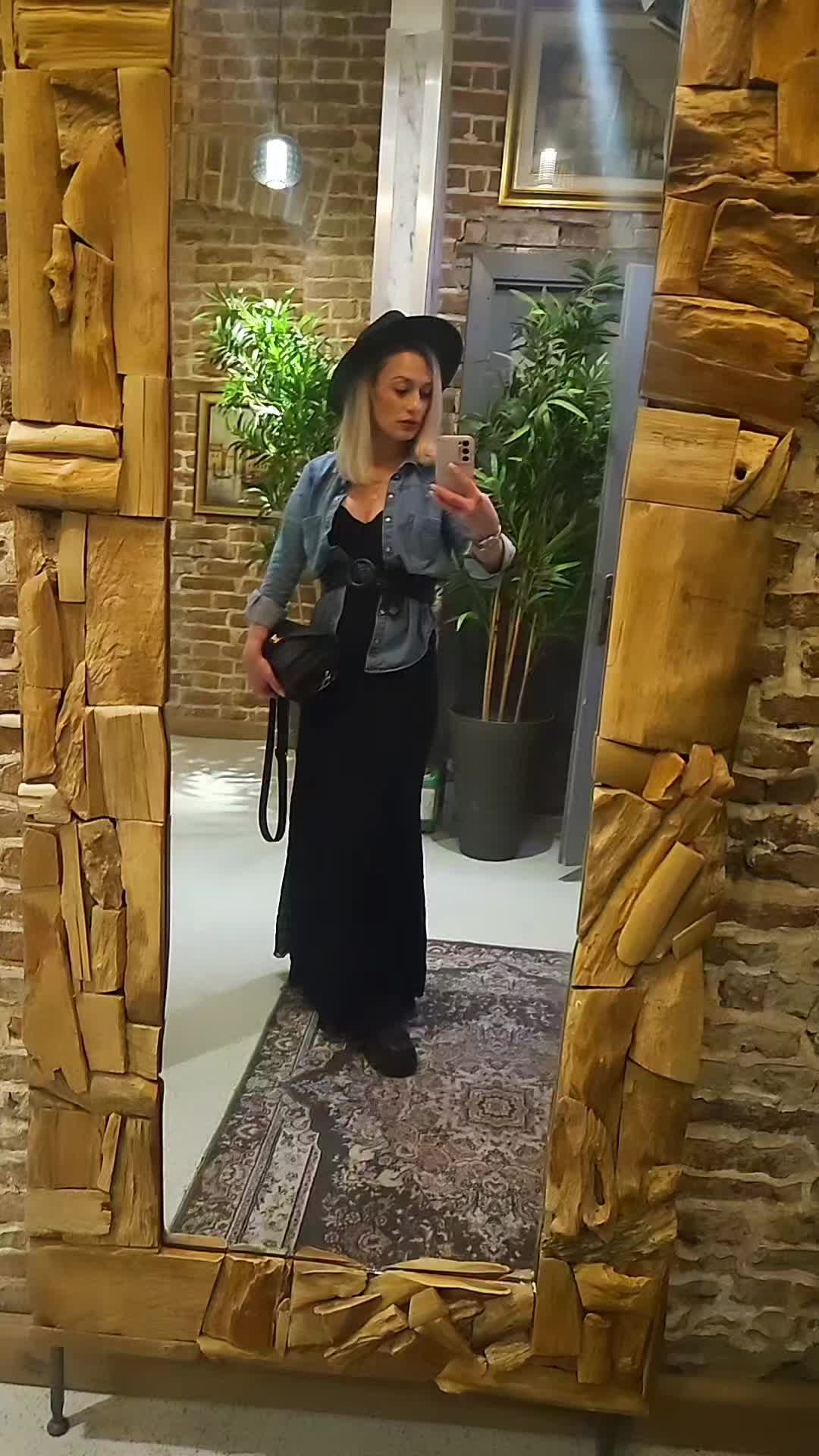 @Cristina Isabela